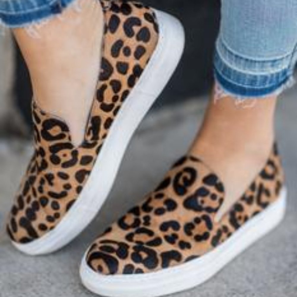 Steven By Steve Madden: Arden Leopard Sneakers - Picture 2 of 3